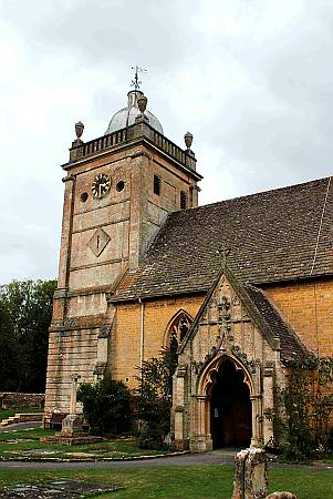Bourton-in-the-Water - Exterior View